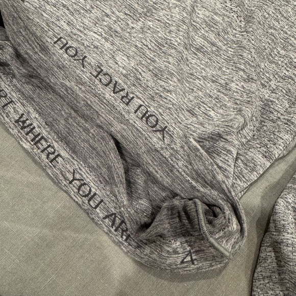 Lululemon Swiftly Tech Cropped Long-Sleeve Shirt 2.0 Slate / White - Picture 4 of 4